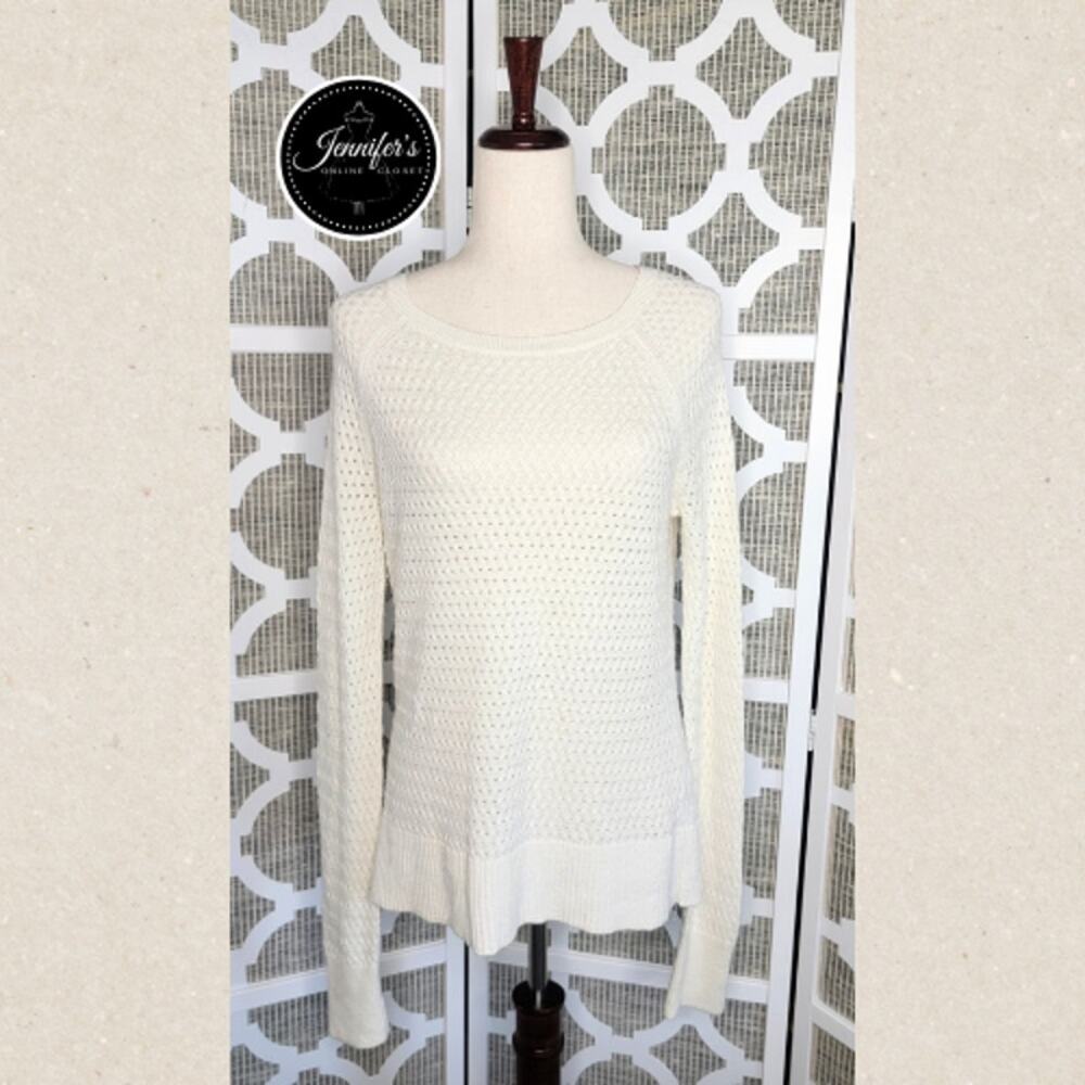 American Eagle Outfitters Women's Cream Open Weave Back Zip Sweater Size M